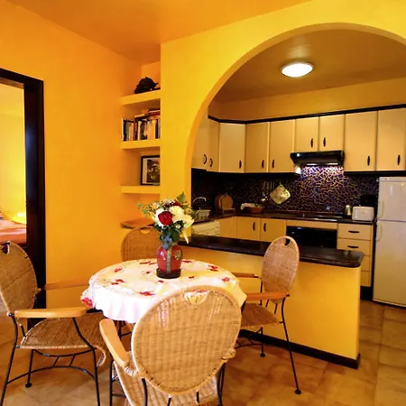 App Tropicana 5a Apartment